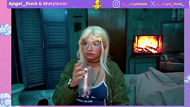 Show de Angel_Duck na webcam