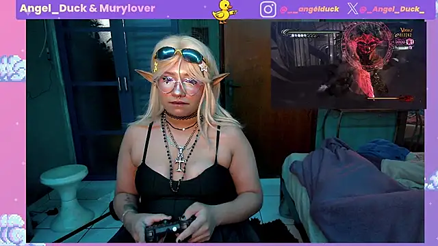 Chat XXX en directo de Angel_Duck