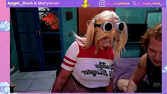 Angel_Duck webkamerás műsora