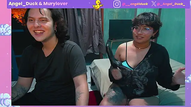 Chat XXX ao vivo de Angel_Duck