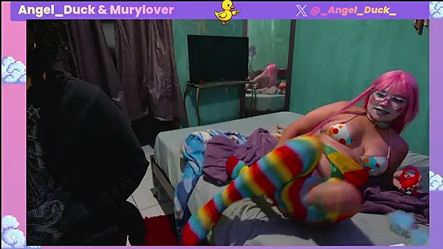צ'אט XXX בשידור חי של Angel_Duck