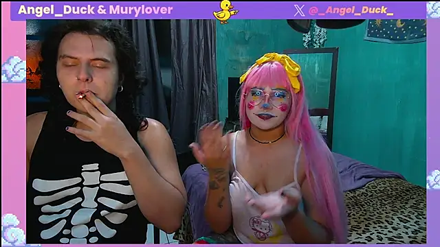 Chat XXX en directo de Angel_Duck