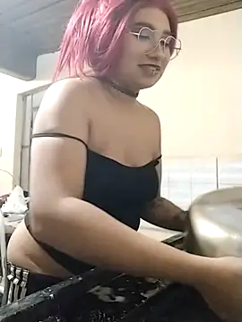 Angel_Duck Chat XXX in diretta