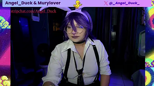 Show modela Angel_Duck na web-kameri