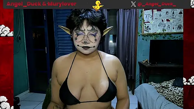 Angel_Duck Adlı Modelin Canlı XXX Sohbeti