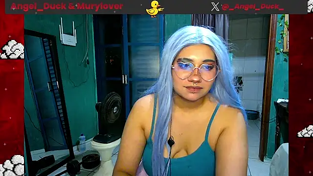 Angel_Duck webkamerás műsora