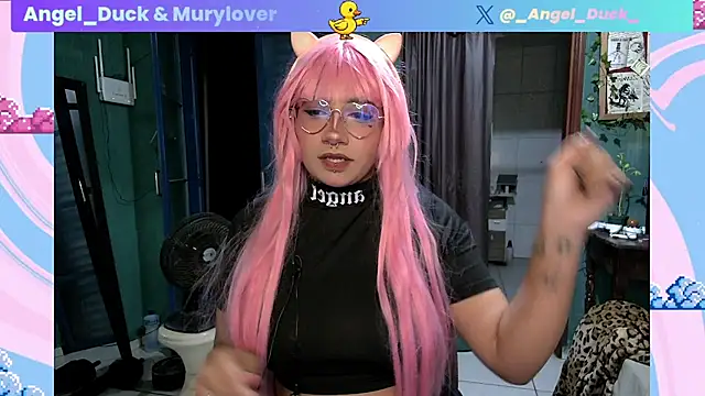 Angel_Duck's Webcam Show
