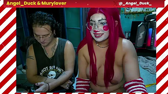 Angel_Duck Show in webcam