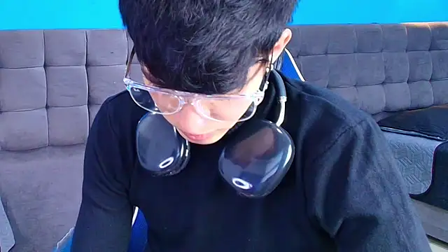 Chat +18 de Jheampiiero ao vivo