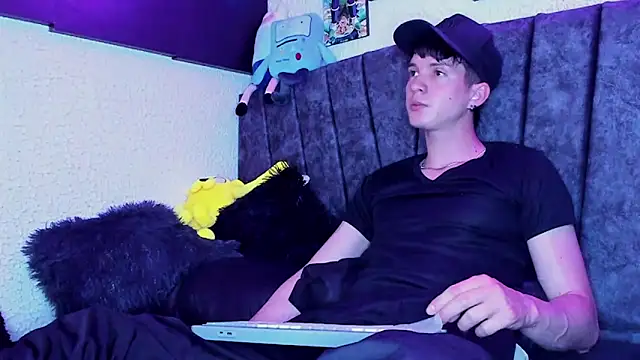 Jheampiiero Show in webcam
