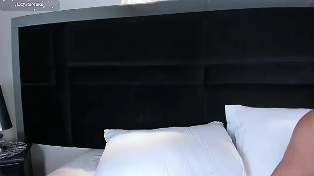 CarolineLee_ Шоу с уебкамера