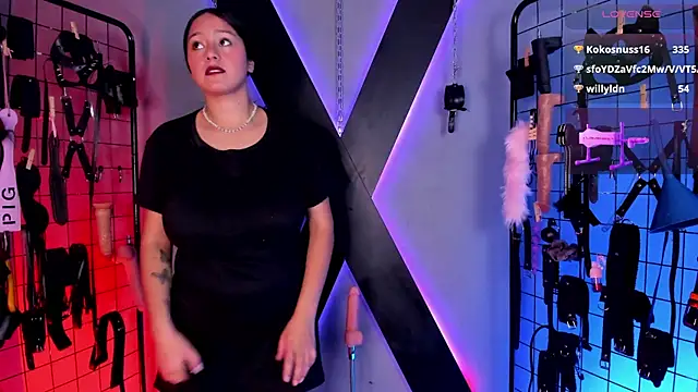VictoryaLiah_BDSM's Live Sex Cam Show
