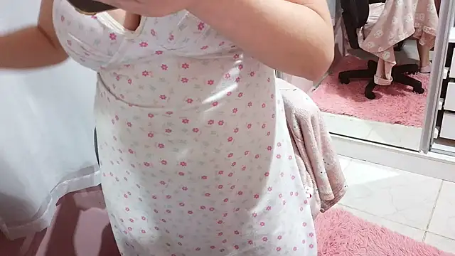 Show de _SexyPetite_ na webcam