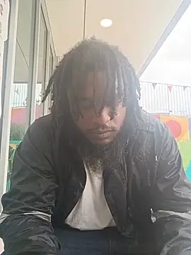Longthickdick33's Webcam Show