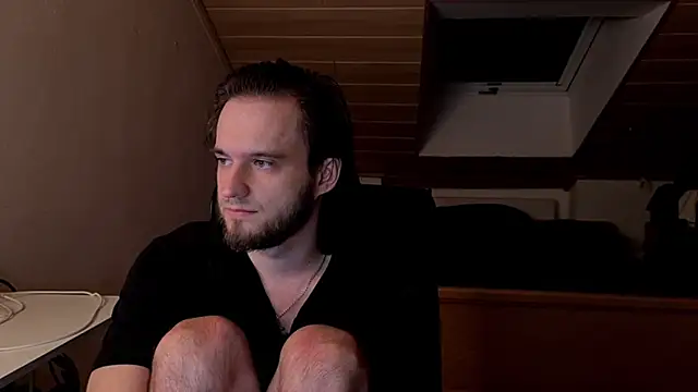 Show modela Bez3ybik na web-kameri