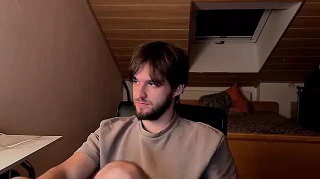 Show modela Bez3ybik na web-kameri