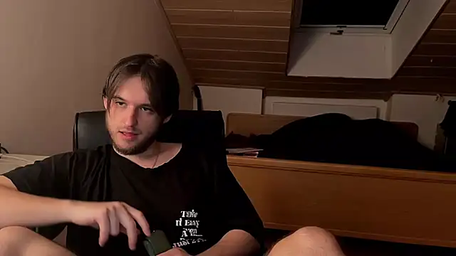 Show modela Vlad1s na web-kameri
