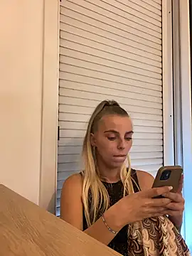 BrumeLove Live XXX-Chat