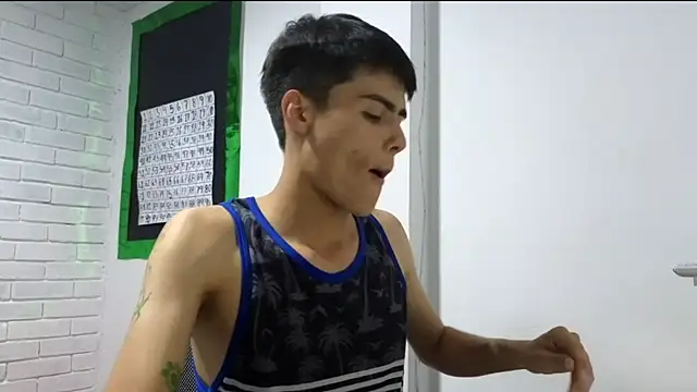Webkamerová show xXx_Fenti_Savage_xXx