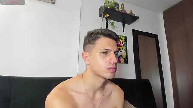 عرض كام kevin_ahss
