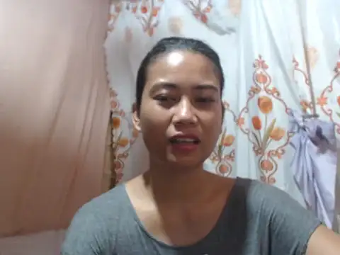 Chat ao vivo de sweet_celine16