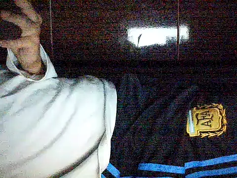 הופעת וובקאם של Kunbet