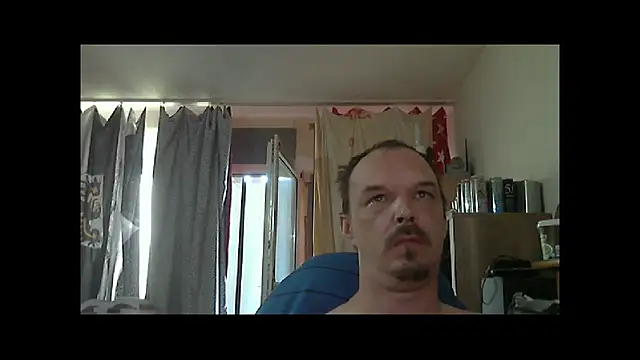 Jenner84: вебкам-шоу