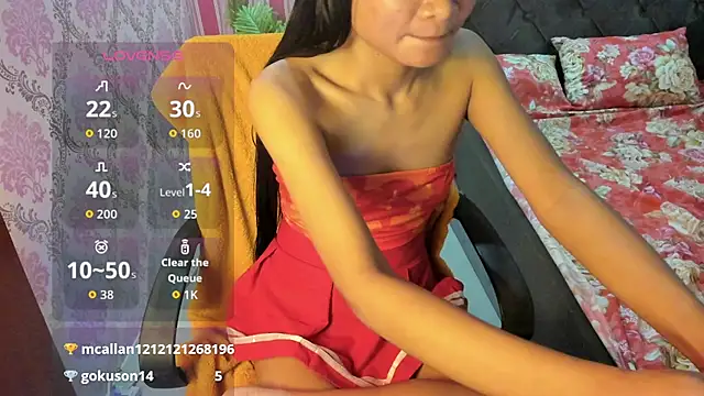 Mica_Jones Show in webcam