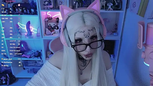 Nana_stolass' Webcam Show