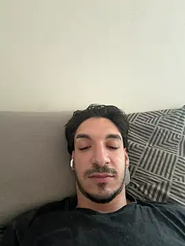 makezd12 Webcam-Show