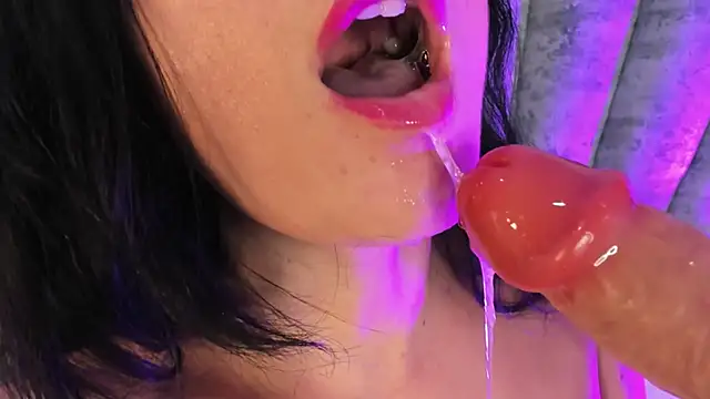 ShanelEvans' Live XXX Chat