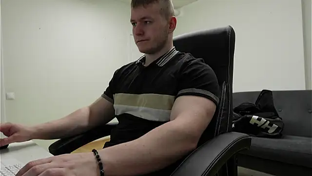 Richard_Dullas webkamerás műsora