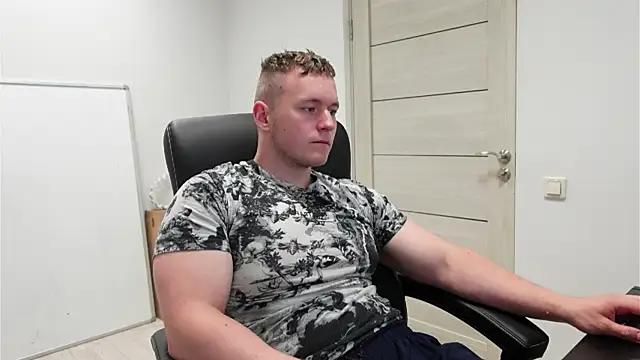 Richard_Dullas Pertunjukan Webcam