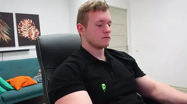 Richard_Dullas Adlı Modelin Web Kamerası Şovu