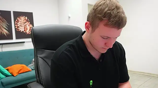 Richard_Dullas Adlı Modelin Web Kamerası Şovu