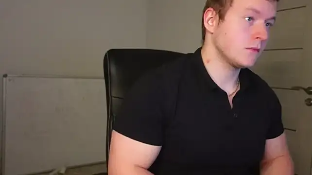 Pokazy przed kamerką – Richard_Dullas