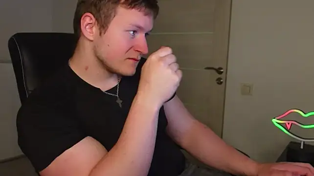Webkamerová show Richard_Dullas