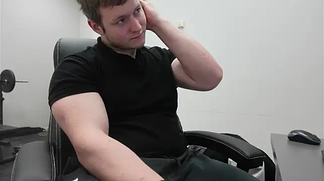 Richard_Dullas Pertunjukan Webcam