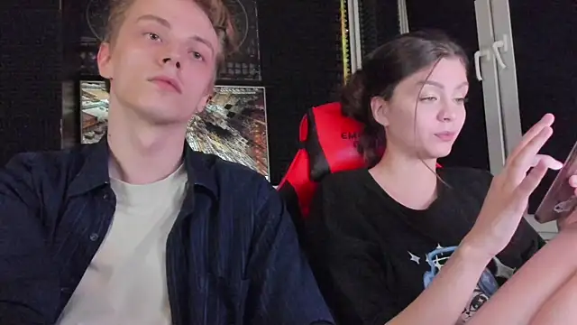 enker: вебкам-шоу