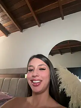 Mavii_ – live chatrum