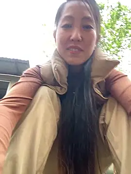 Webkamerová show Huong-Ly