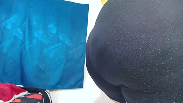 dominant_hipss' Webcam Show