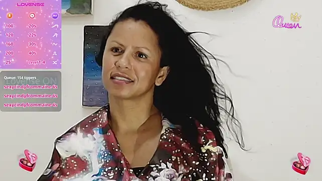 Catherine-browm Adlı Modelin Canlı XXX Sohbeti