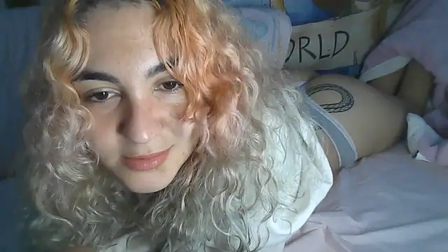 Apofenia Live XXX-Chat