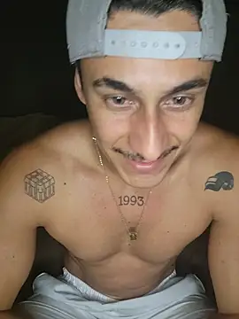 OSTRIPERBOY – webcam-show