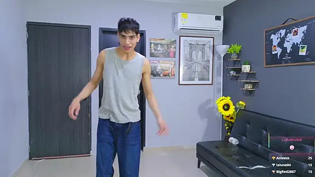 Voyeurism_guyss Show Webcam