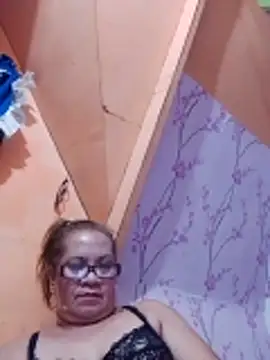 vickyhot1966's Webcam Show