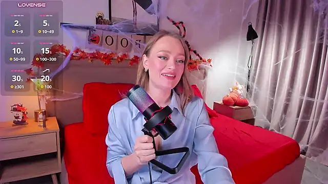 EvelynPoole's Webcam Show