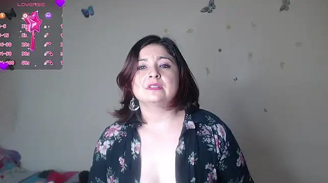 Chat +18 de evangeline_lover ao vivo