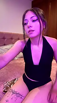 PrettyAmber Adlı Modelin Canlı XXX Sohbeti